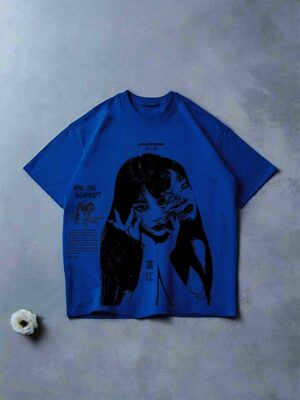 AKARIZEN TOMIE OVERSIZED T-SHIRT